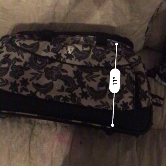 Rolling Duffle Bag - Picture 7 of 8